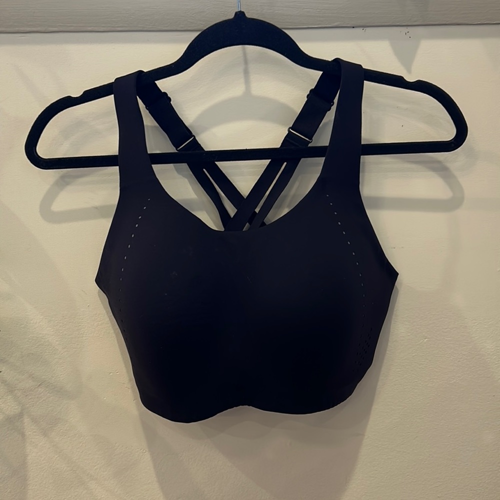 Lululemon Airsupport bra 🖤